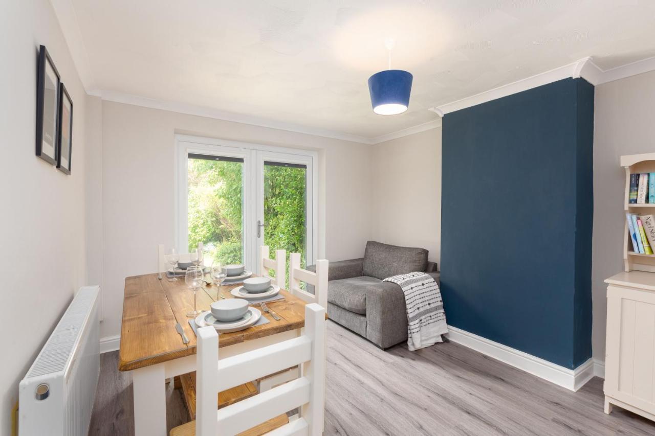Charles Alexander Short Stay - Moorway House Poulton-le-Fylde エクステリア 写真